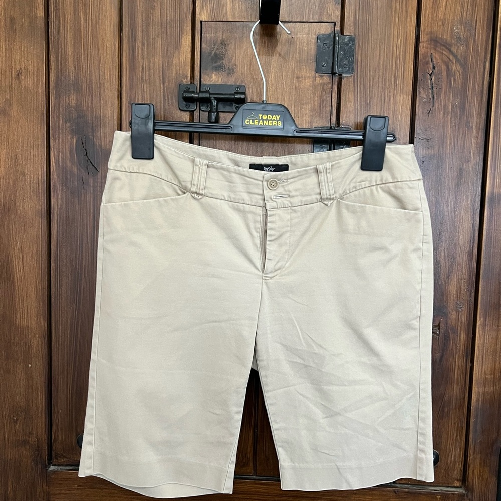 Dress Bermuda shorts